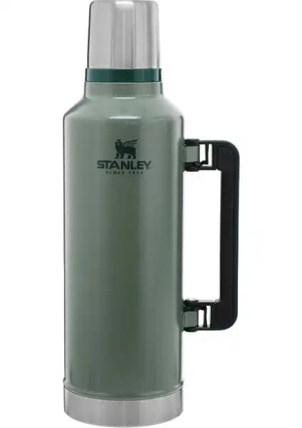 Stanley Termos Karşılaştırması: Klasik Vakumlu ve Quencher Pipetli Modelleri 1