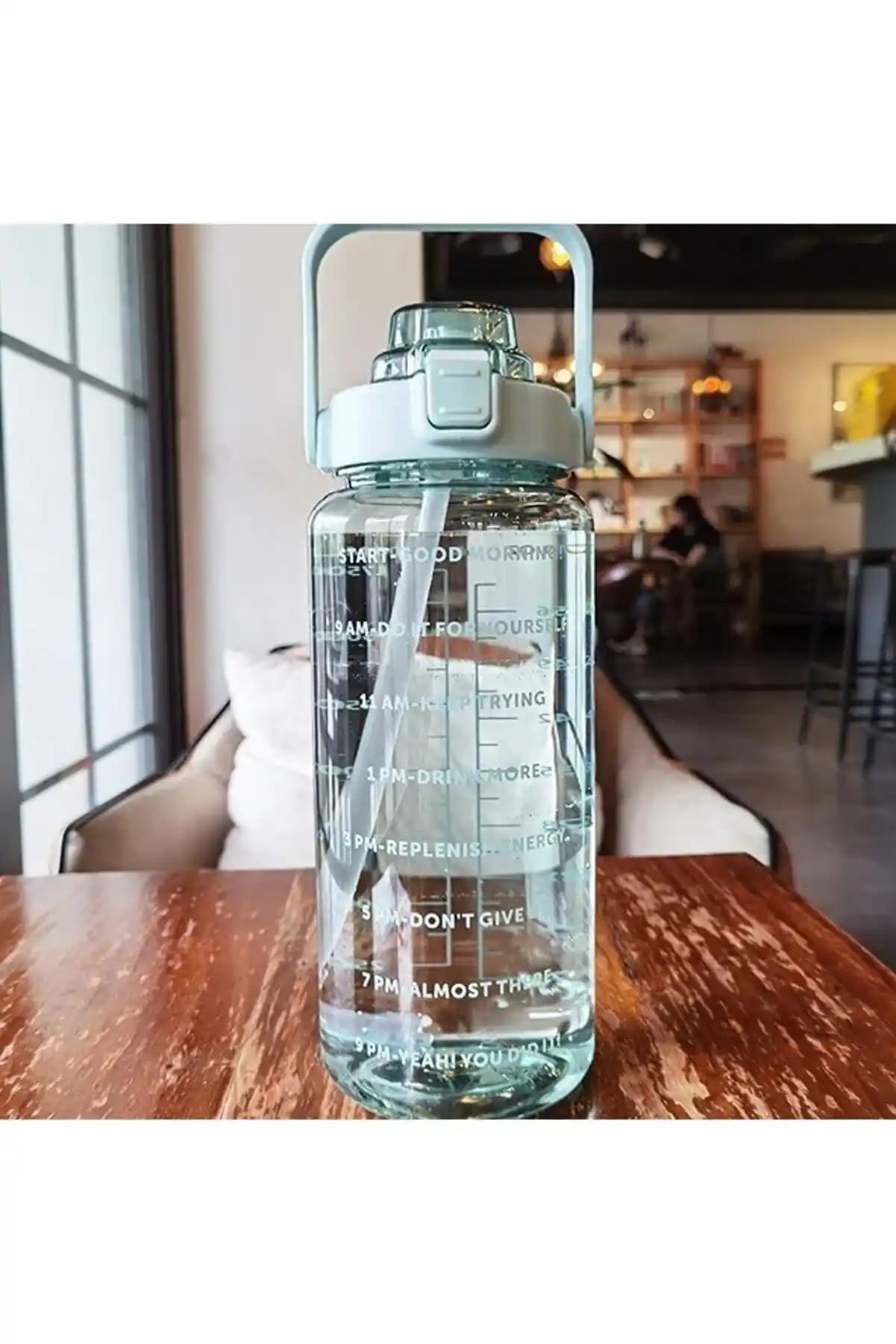 Su Matarası ile Dekorasyon ve Mobilya Dünyasında Şıklık ve Fonksiyonellik Rehberi