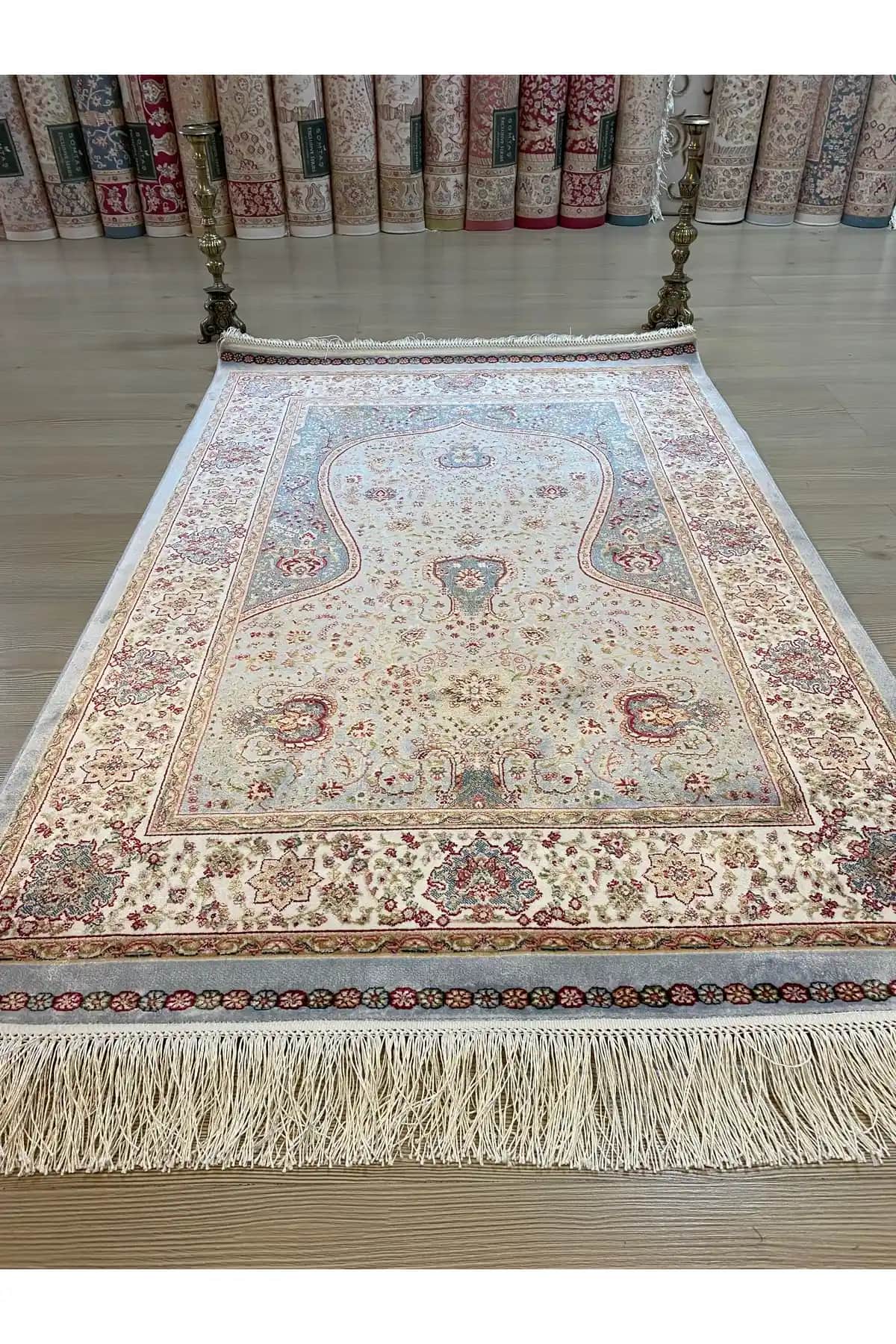 Su Yeşili Seccade Modelleri Dekorasyonda Ferahlatıcı ve Şık Seçenekler