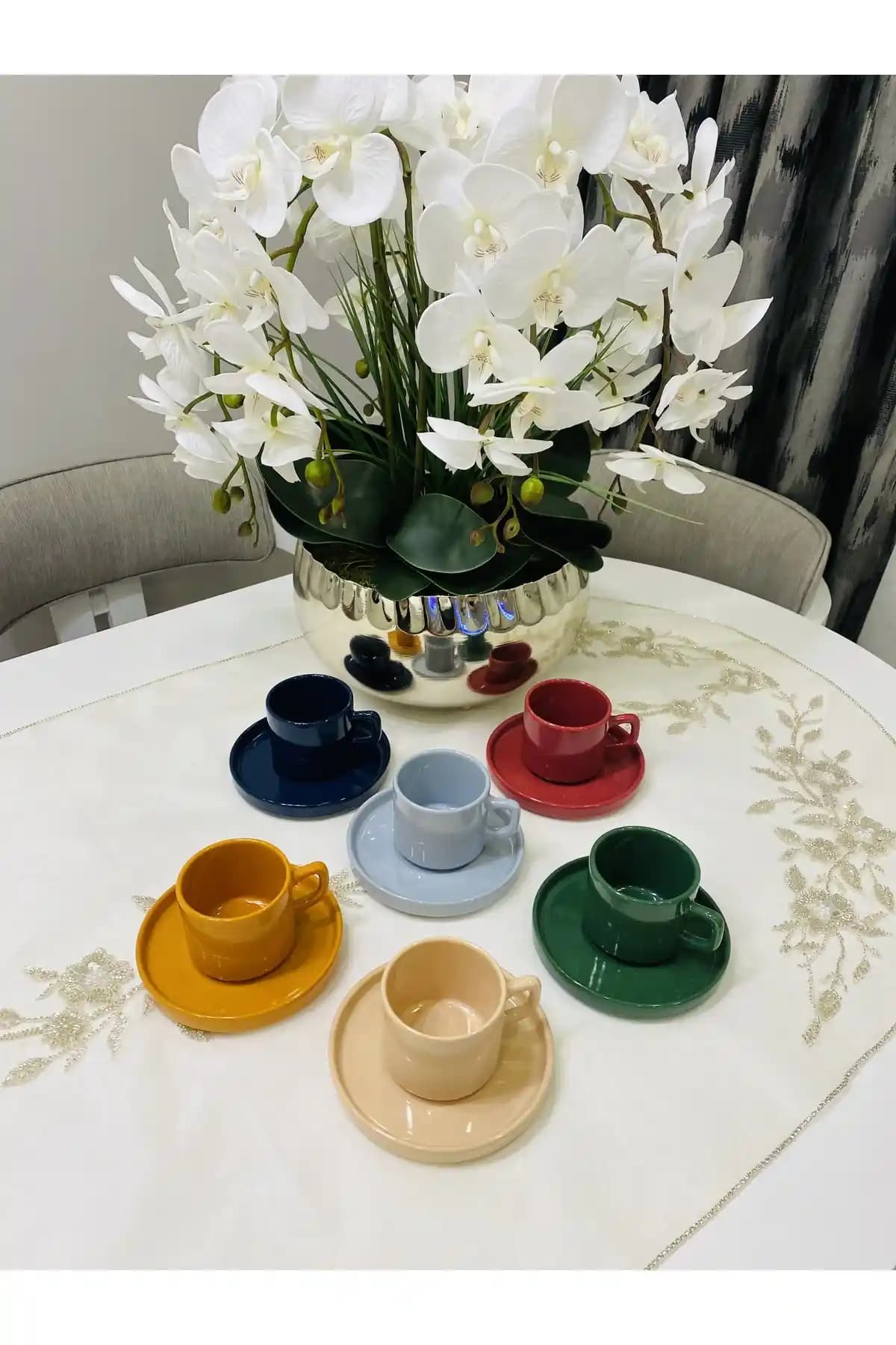 Süt Takımı Seçimi ve Dekorasyonda Kullanımı: Estetik ve Fonksiyonellik Rehberi