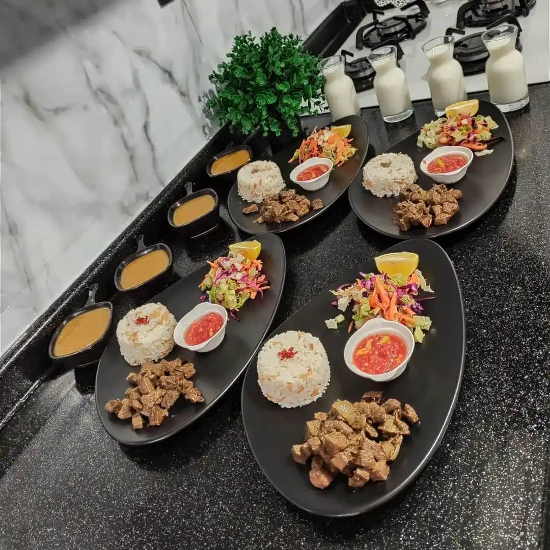 Tabak Sunumlarıyla Sofralarınıza Estetik ve Şıklık Katmanın Yöntemleri