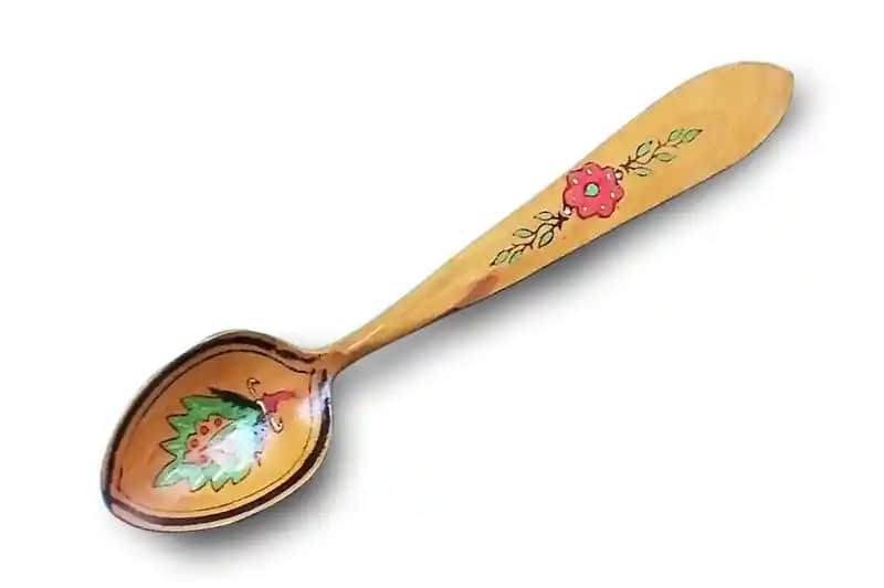 Tahta Kaşık Dekorasyon ve Mobilyada Doğal ve Sıcak Bir Dokunuş Sağlayan Kullanım Alanları