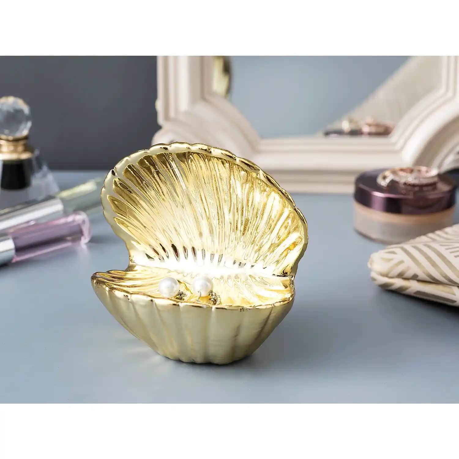 Takı Kasesi Dekorasyon ve Mobilya Dünyasında Zarif Bir Detay