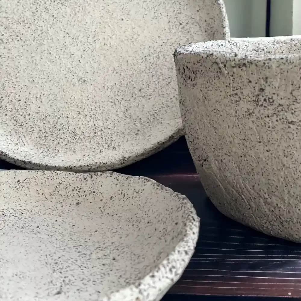 Taş Tabaklarla Dekorasyon ve Mutfak Estetiğinde Yeni Trendler ve Kullanım Alanları