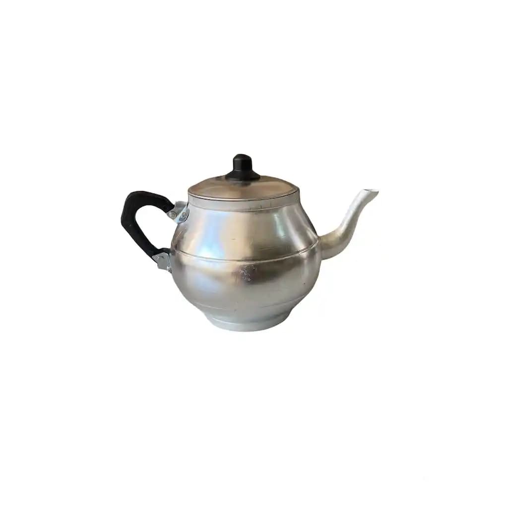 Tekli Demlikler: Sadeliğin Şıklığı ve Fonksiyonelliğin Uyumuyla Dekorasyonun Tamamlayıcısı