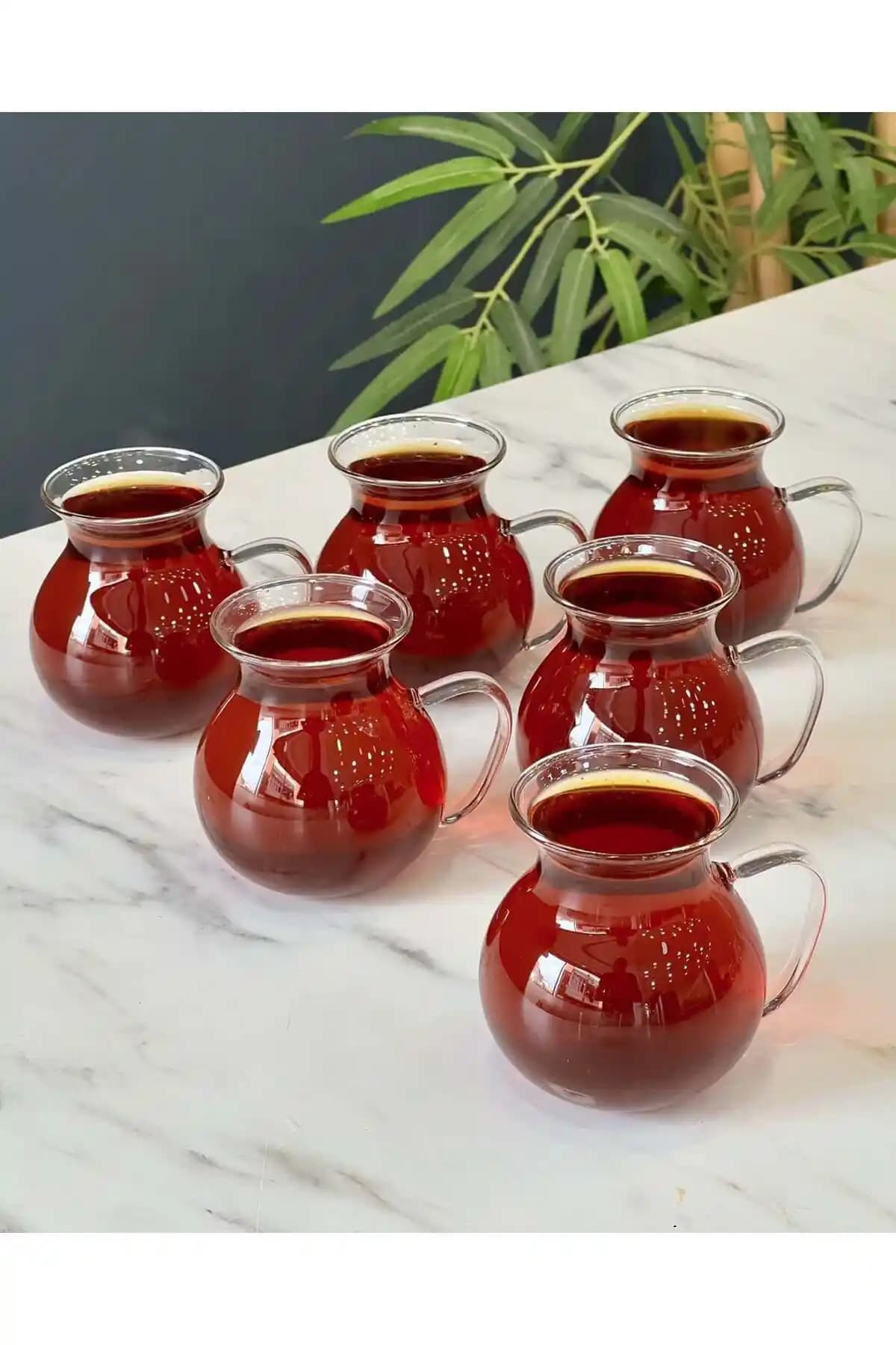 Tombul Bardakların Dekorasyonda Kullanımı ve Tasarım İpuçları