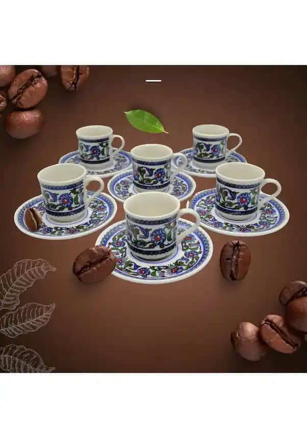 Topkapı Desenli Kahve Fincanı: Osmanlı Sanatından Modern Dekorasyonlara Şık Bir Dokunuş