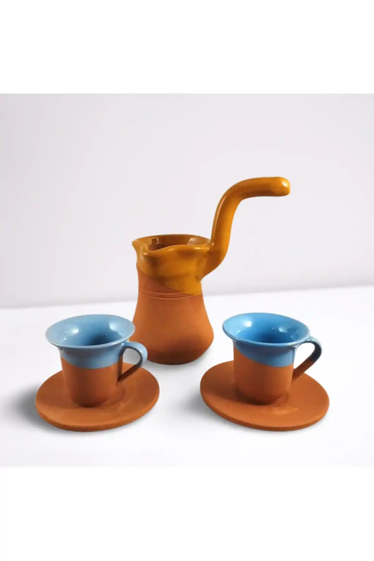 Türk Kahve Fincan Setleri ile Ev Dekorasyonunda Zarafet ve Şıklık Yaratın