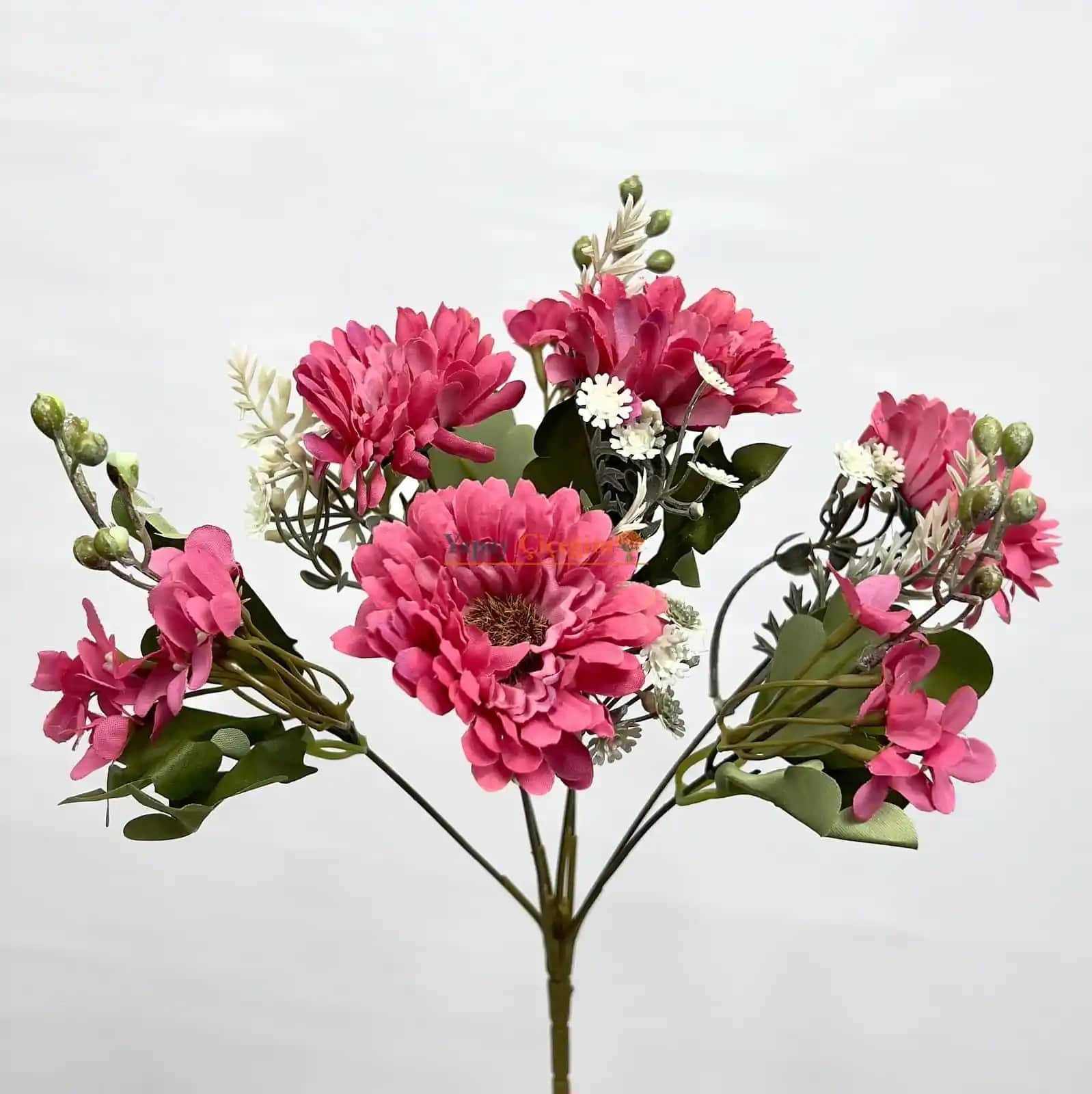 Uygun Fiyatlı Çiçeklerle Dekorasyon ve Mobilya Uyumunda Pratik İpuçları