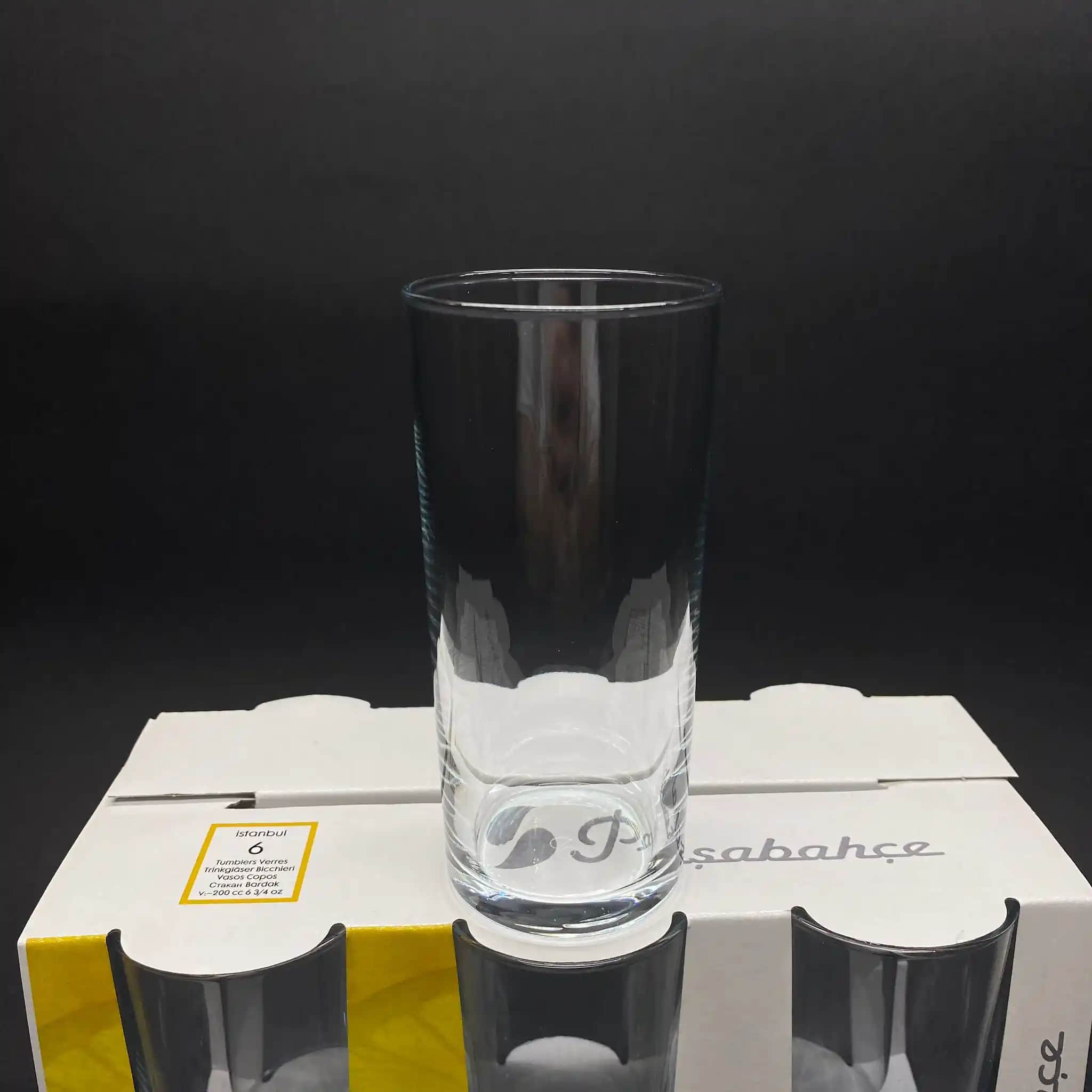 Uzun Bardakların Dekorasyondaki Rolü ve Estetik Katkıları Hakkında Detaylı Rehber