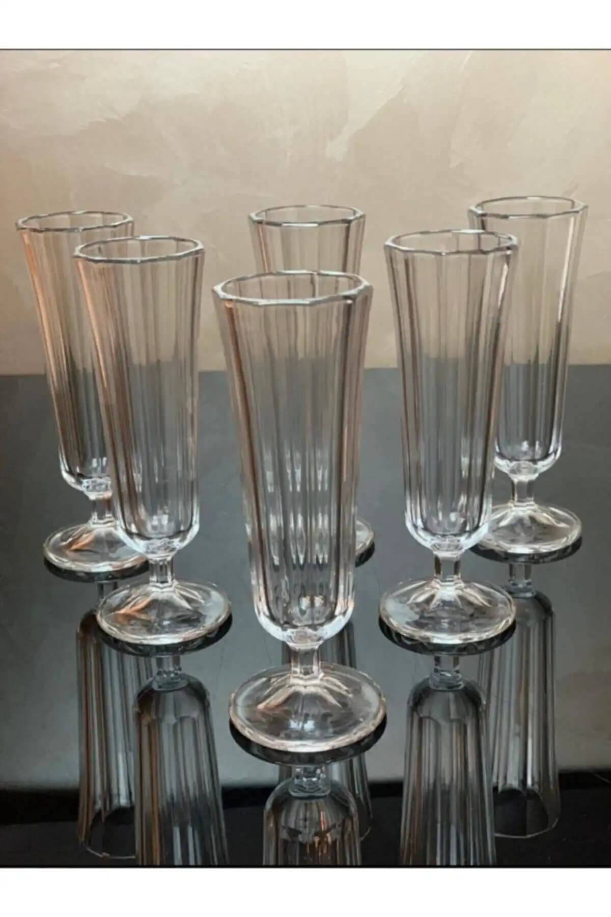 Uzun Kahve Yanı Bardağı Dekorasyonunda Estetik ve Pratik Çözümler