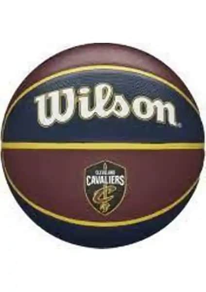 Wilson NBA Takım Anısına Basketbol Ayakkabısı: Dayanıklı ve Şık Tasarım