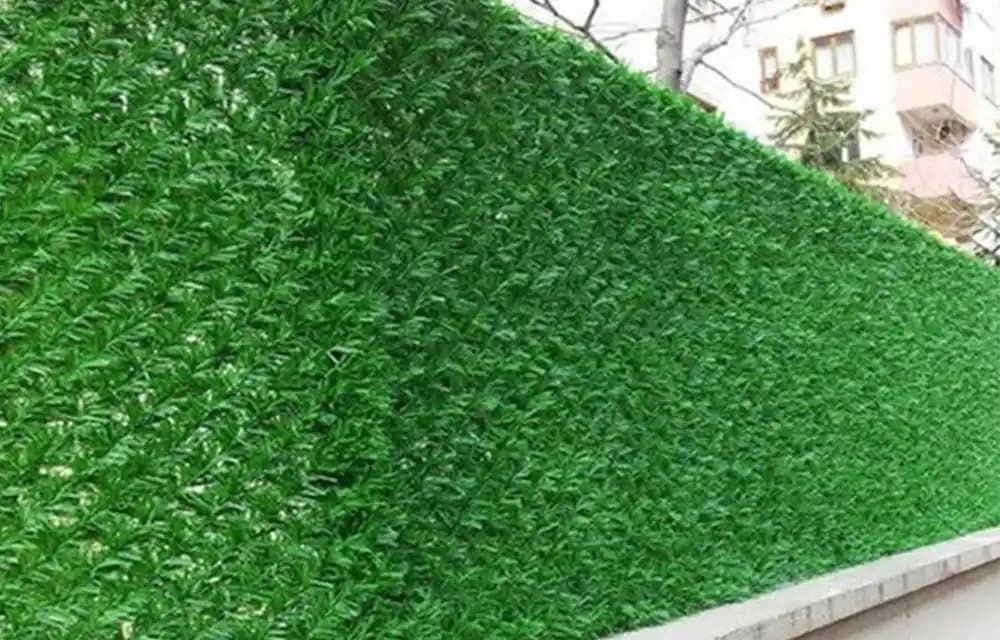 Yaprak Çit Dekorasyonunda Doğayla Buluşmanın Şık ve Fonksiyonel Yolu