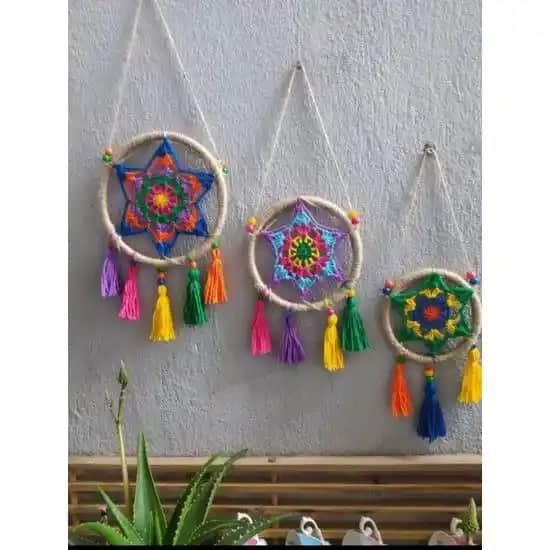 Yazlık Evler İçin Duvar Süsleri: Dekorasyon İpuçları ve Trendler