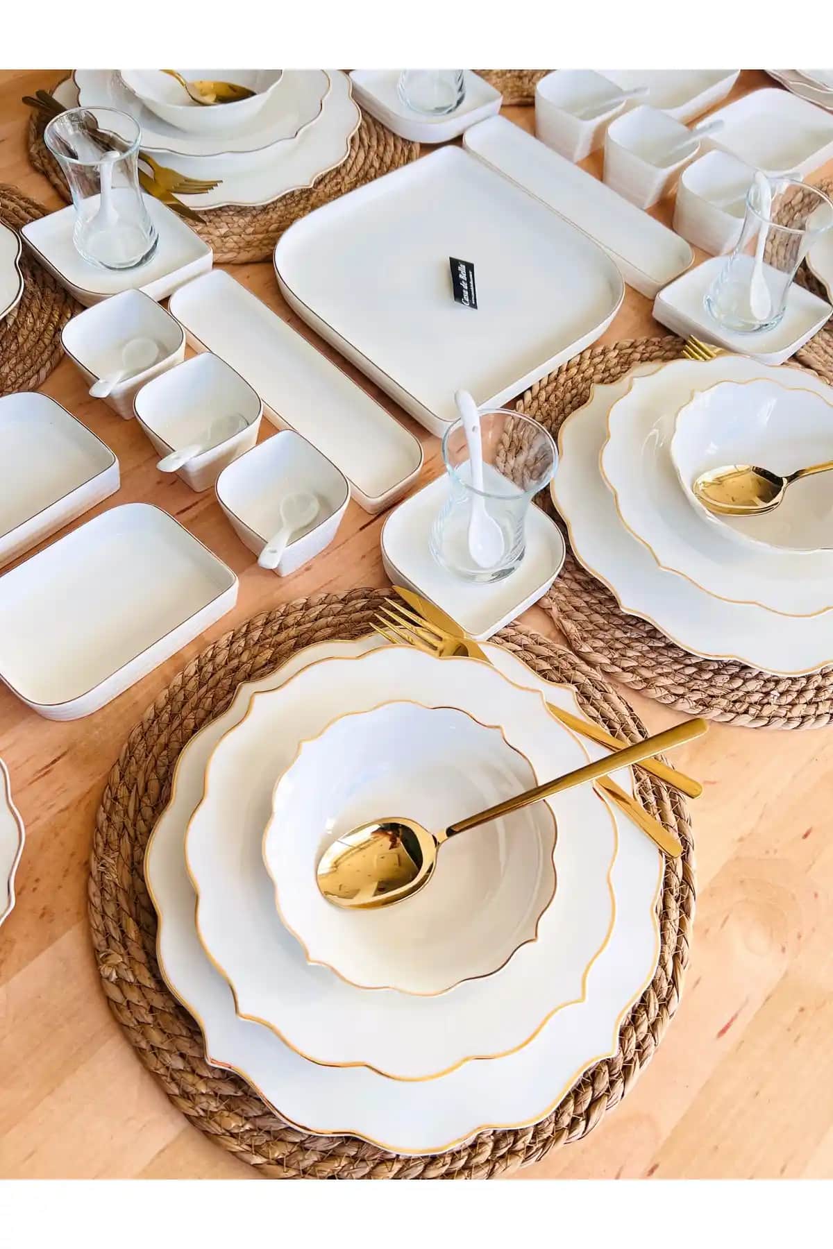 Yemek ve Kahvaltı Takımlarıyla Dekorasyonda Şıklık ve İşlevsellik İpuçları 2023