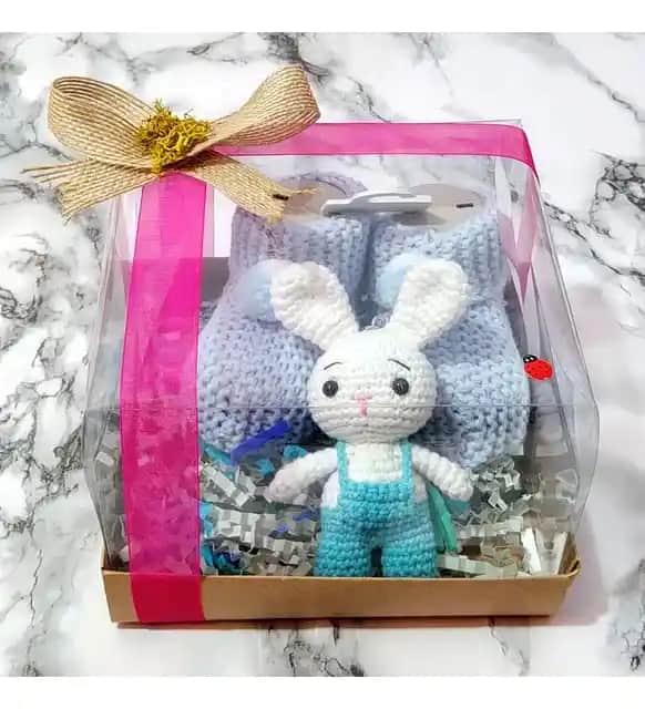 Yenidoğan Bebekler İçin Dekoratif ve Fonksiyonel Hediye Fikirleri ve Trendler