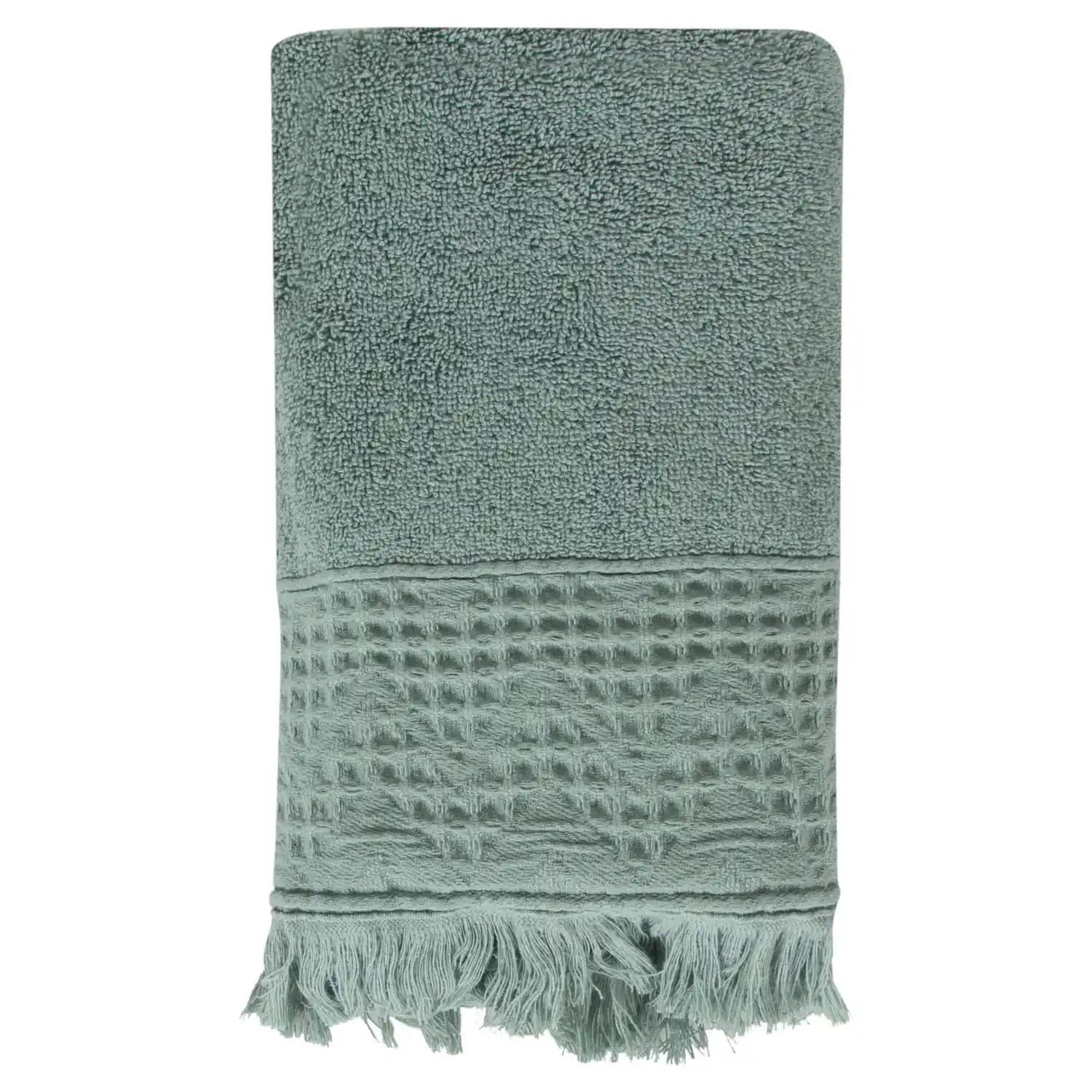 Yeşil Havlu ile Doğal ve Ferah Bir Dekorasyon Yaratmanın Yolları