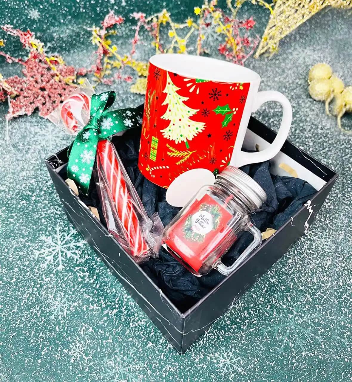 Yılbaşı Setleri ile Dekorasyon ve Mobilya Uyumunda Güncel Trendler ve Pratik Çözümler