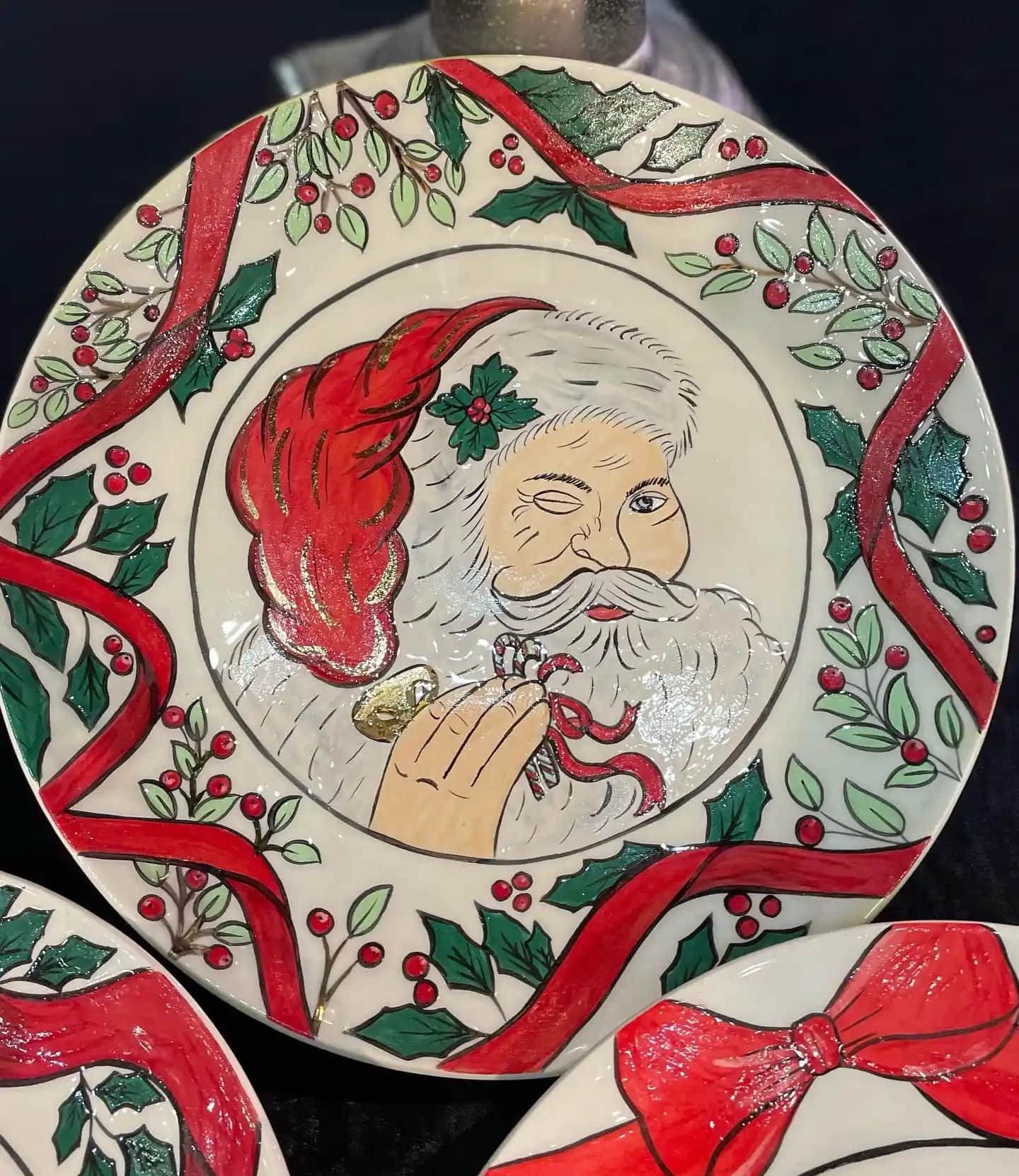 Yılbaşı Temalı Tabaklar ve Masa Düzeni Trendleri 2023