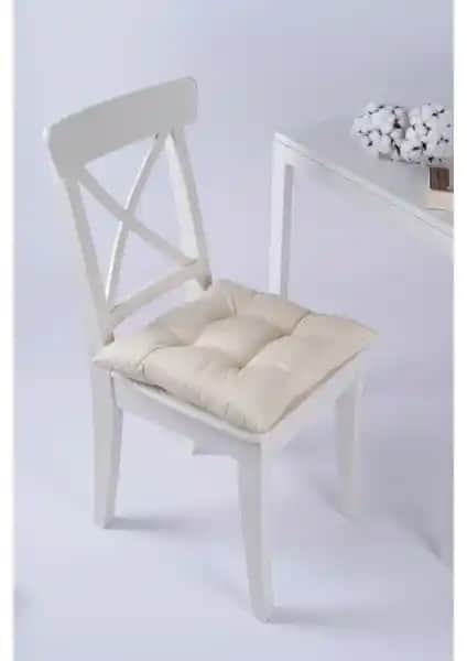 Altınpamuk Beta Krem ve Lina Lila Pofidik Sandalye Minderleri Karşılaştırması