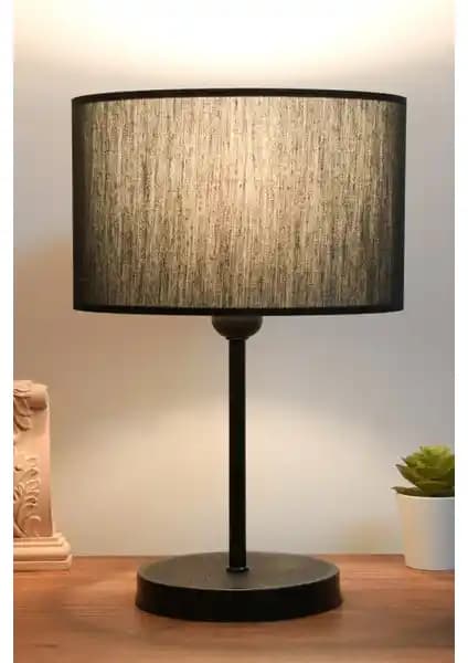 Art&Gift Neva ve Vivido Dora Abajurların Tasarım ve Özellik Karşılaştırması