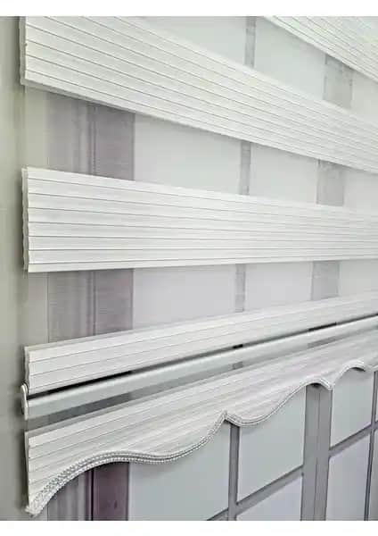 BBB Pliseli Zebra Stor Perde ve NetworkAvm Ithal Bambu Beyaz Zebra Perde Karşılaştırması