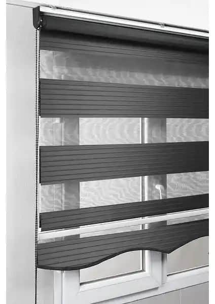 Bizden Perde Brillant ve Story Perde Düz Siyah Karşılaştırması: Özellikler ve Kullanıcı Yorumları