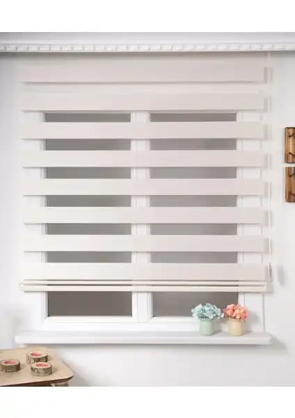 Blind-X ve Güneş Perde Düz Krem Zebra Perde Karşılaştırması: Modern ve Şık Seçenekler 2