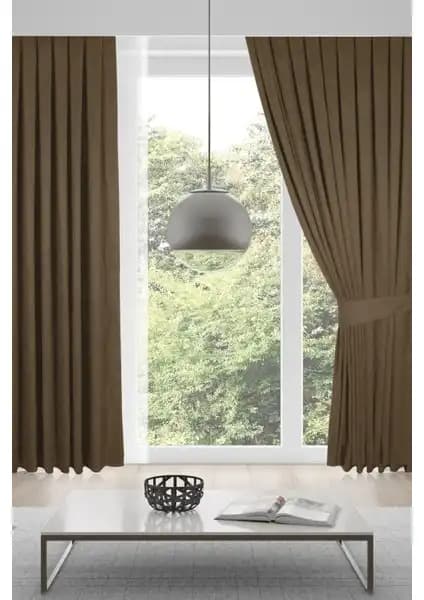 Brillant Blackout ve Meva Home Kadife Fon Perde Karşılaştırması ve Özellikleri 2