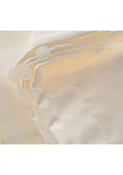 Caserta Home Lüx Atlas Saten Güneşlik Perde ve Erdoğanlar Koza Beyaz Güneşlik Perde Karşılaştırması