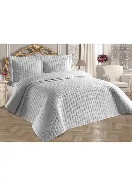 Çeyiz Diyarı Estiva ve Yılz Kapitoneli Yatak Örtüsü Karşılaştırması