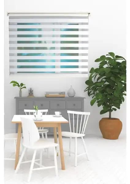 Clarıss Home Kırık Beyaz ve Story Perde Düz Beyaz Zebra Perde Karşılaştırması 1