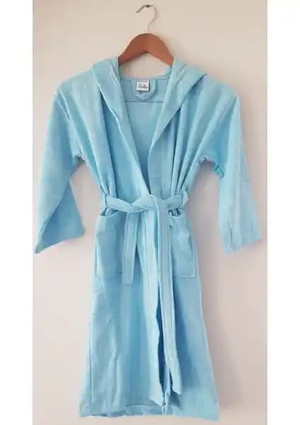 Çocuk Bornozları Karşılaştırması: Kadife ve Oyalı Textile Ürünlerin Özellikleri