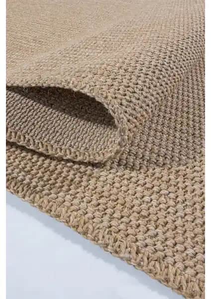 Colore Home ve Saraz Halı Karşılaştırması: Özellikleri ve Kullanıcı Yorumları