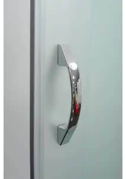 Duşakabin Kapı Kulp Seçimi: Aquacan ve Rc Yapı Modellerinin Karşılaştırması