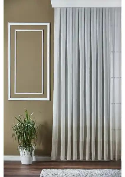 Elenor Perde Karşılaştırması: Keten Görünümlü ve Düz Tül Perde Özellikleri ve Kullanım Avantajları