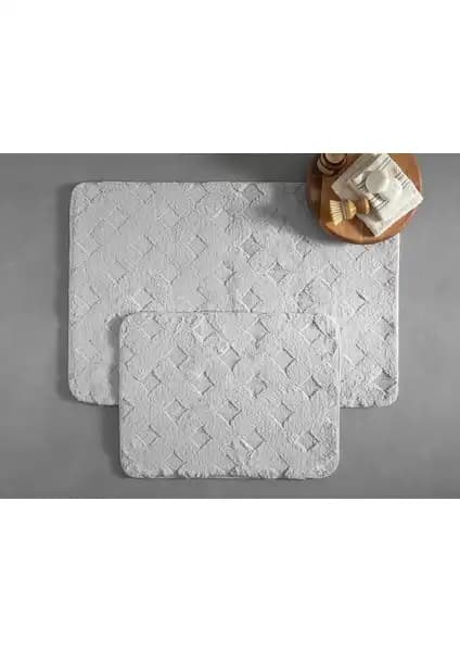 English Home Banyo Paspası Karşılaştırması: Modest Grid ve Soft Touch Modelleri 1