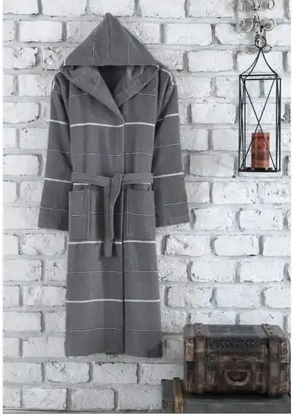 Esmen Bornoz ve Hera Textile Kapüşonlu Bornoz Karşılaştırması ile En Uygun Seçimi Yapın