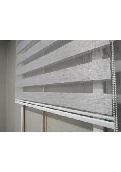 Ev Dekorasyonunda Gri Stor Perde ve Zebra Perde Karşılaştırması 2