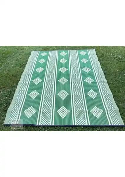 Güney Plastik ve Melaris Halı Karşılaştırması: Özellikler ve Kullanım Alanları