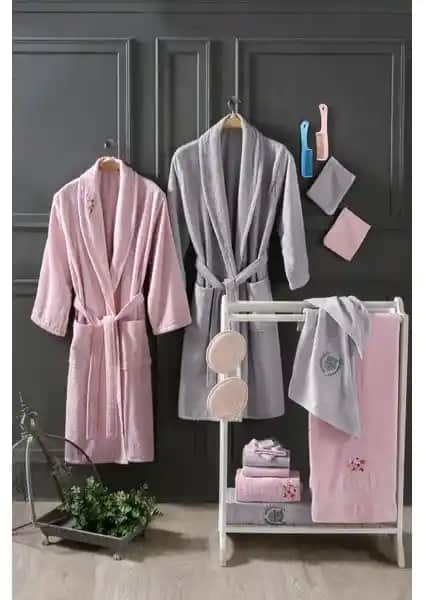 Güvenal Asya ve Güvenal Rüya Bornoz Setleri Karşılaştırması ve Özellikleri