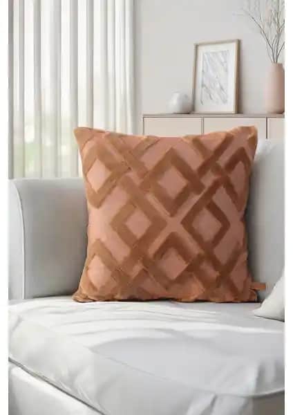 Hamur Bohem ve Sk Home Kuzu Peluş Kırlent Kılıfı Karşılaştırması