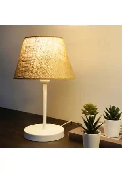 Homing Beyaz Gövdeli ve Vivido Krem Gold Abajur Karşılaştırması ve Alım Rehberi