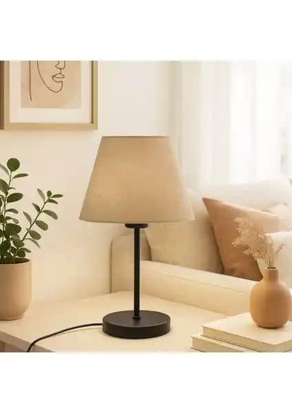 Homing Kumaş Başlık Siyah Gövde Abajur ve Vivido Modern Yatak Odası Abajur Karşılaştırması