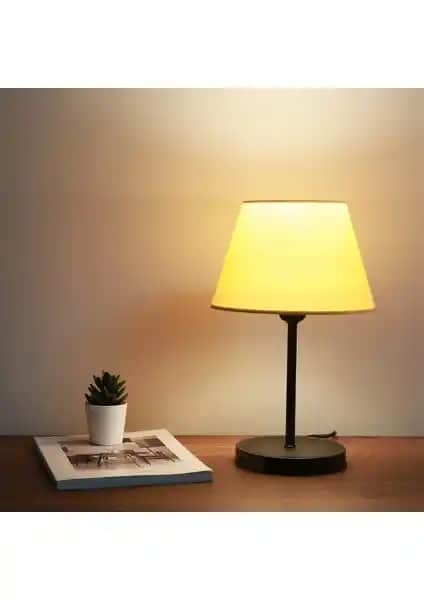 Homing Kumaş Başlık ve Kumbeji Kumaş Metal Gövdeli Abajurlar Karşılaştırması