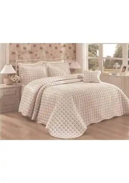 Kadınca Dükkan ve Linens Vita Yatak Örtüsü Karşılaştırması: Hangi Ürün Sizin İçin Uygun