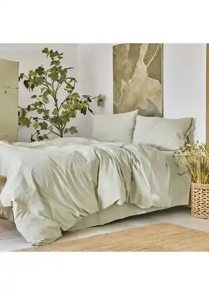 Karaca Home Nevresim Takımları Karşılaştırması: Bej ve Petrol Tasarımları Değerlendirmesi