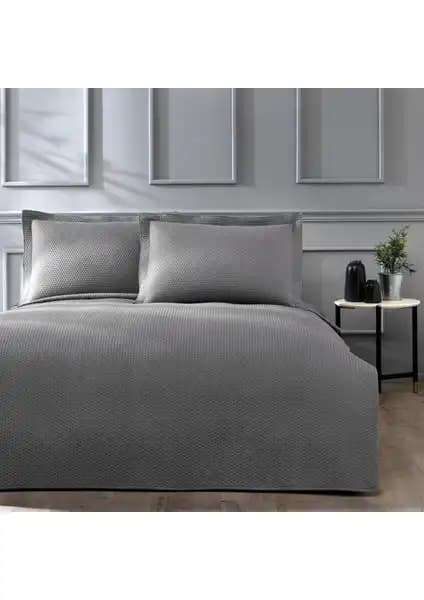 Linens Mist ve Yataş Dazel Çift Kişilik Yatak Örtüsü Setleri Karşılaştırması 1