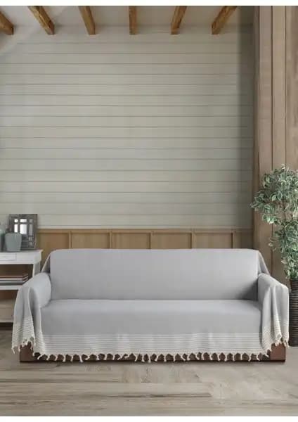 Lux Touch ve Velerde Home Koltuk Örtüleri Karşılaştırması ve Özellikleri 1