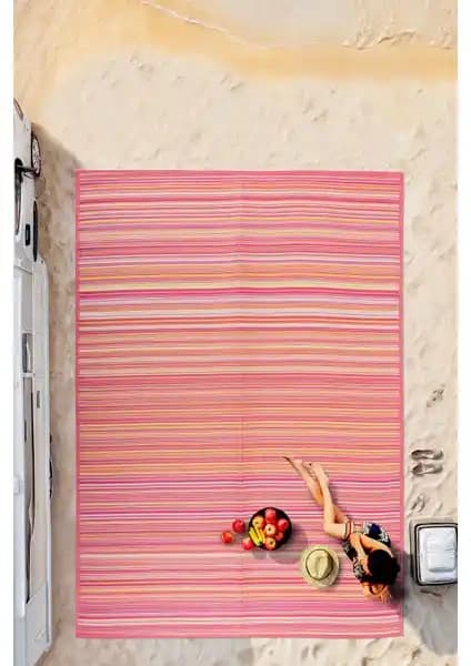 Melaris ve Konfor Halı Karşılaştırması: Dış Mekan ve Çok Amaçlı Kullanım İçin En İyi Seçenekler